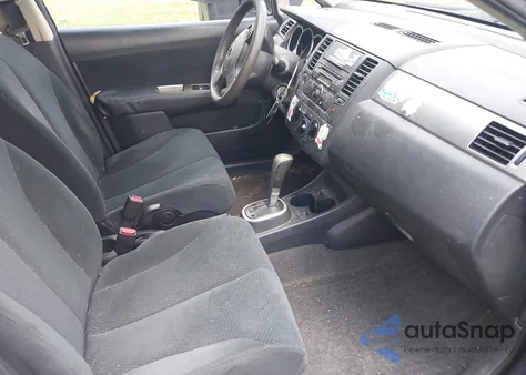 2010 Nissan Versa 1.8S из США, поврежденный, VIN 3N1BC1AP7AL420413